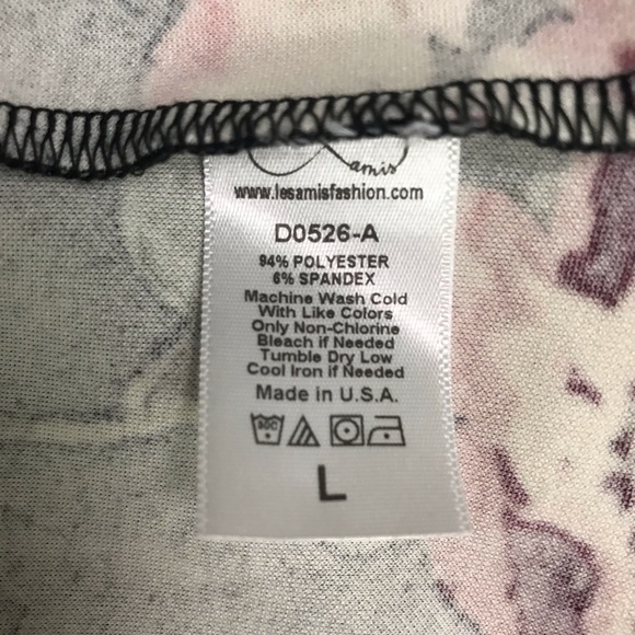 Les Amis Midi Dress Ruffle Flutter Sleeves Black - Picture 9 of 9